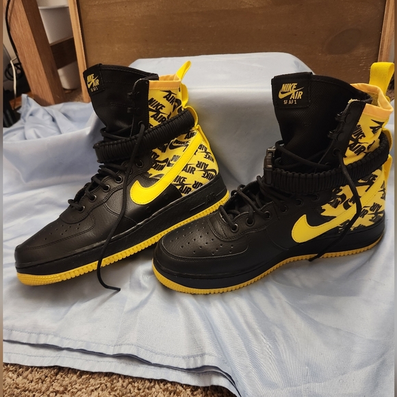 SF AF1 9.5 Mens - Picture 3 of 7